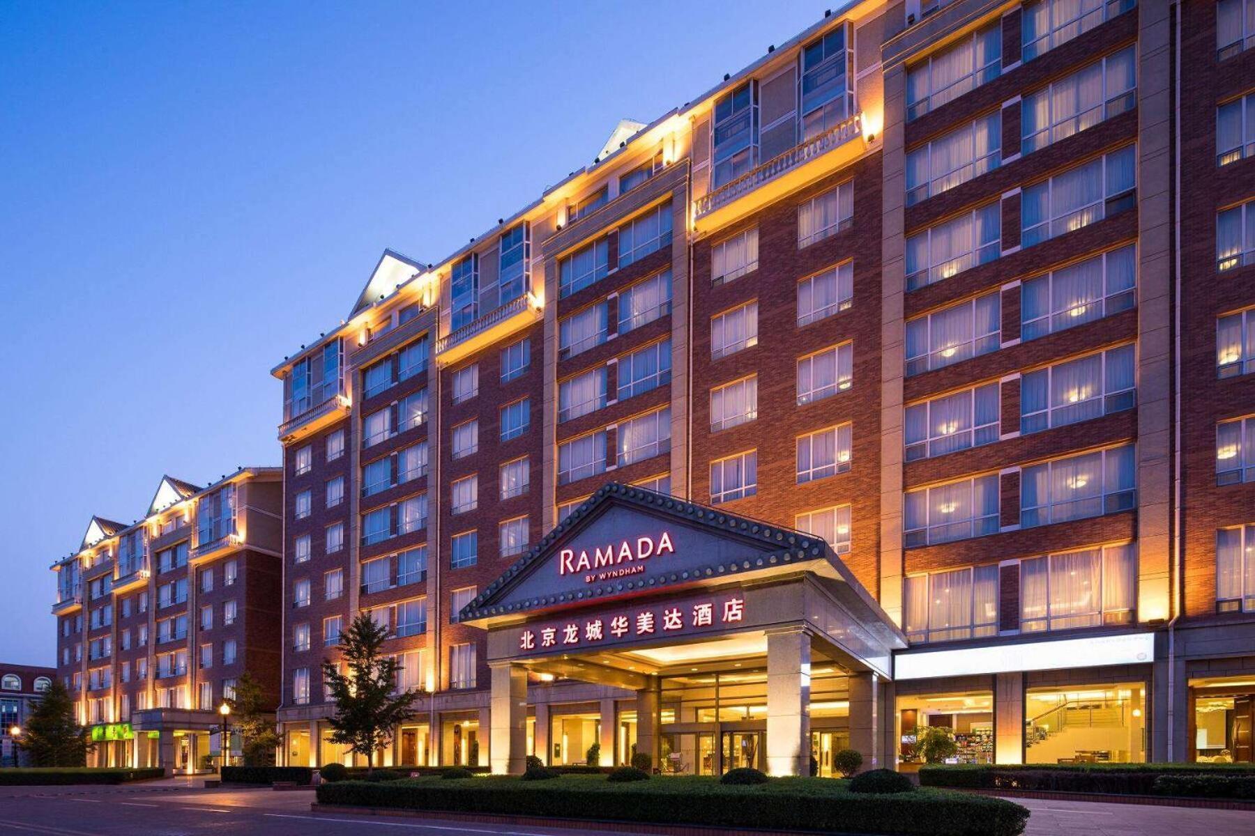 Ramada Beijing North Hotel Changping Exterior foto